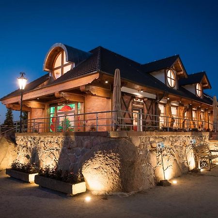 Hotel Siedem Drzew Biskupice  Exterior foto